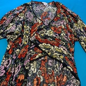 New S Lualroe floral Shirley